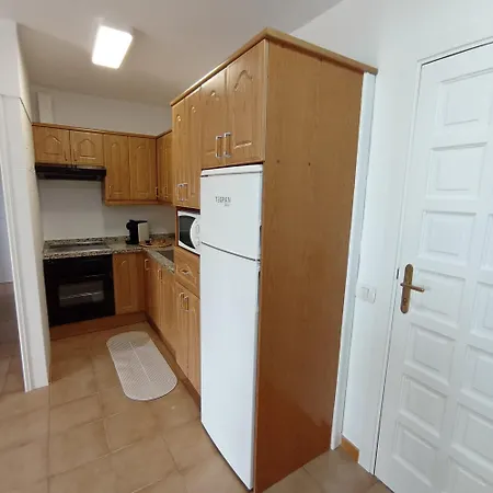 Cozy & Terrace Apartament5 شقة لوس كريستيانوس