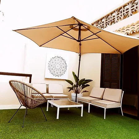 Cozy & Terrace Apartament5 アパート *